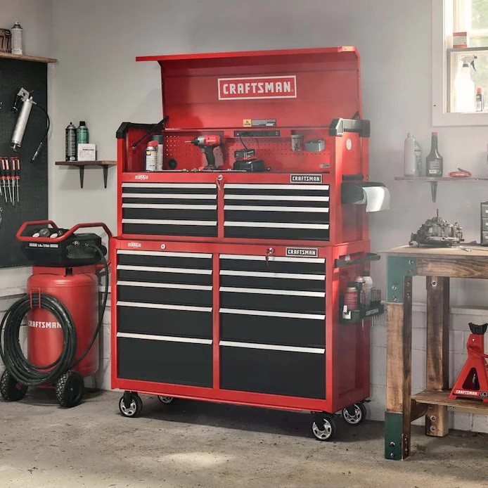 Red 52in.18 Drawer Toolbox